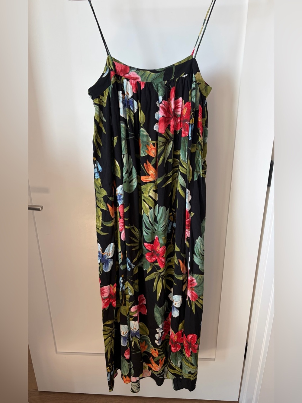 Floral print flowy maxi dress